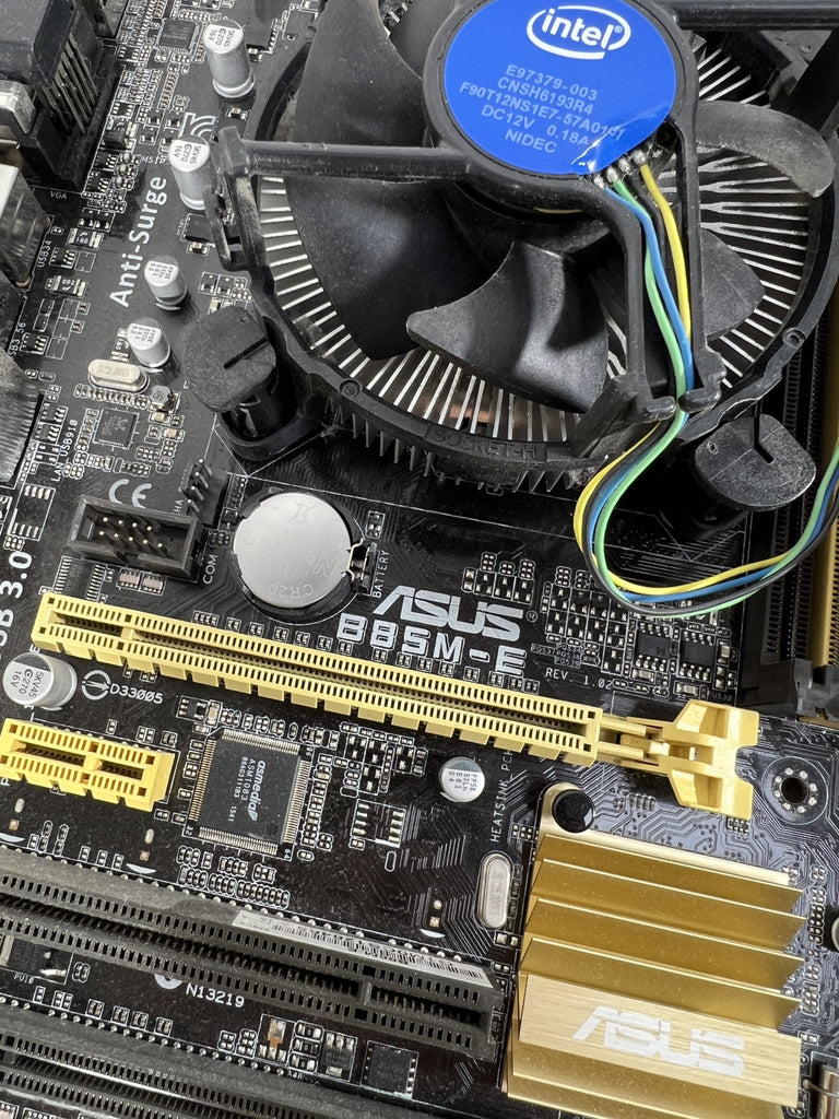 Mātesplate i5-4xxx, 16 gb RAM (4x4) - Dažādi modeļi Mātesplate i5-4xxx, 16 gb RAM (4x4) - Dažādi modeļi